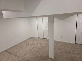 196 Lexington Rd in Schwenksville, PA - Building Photo