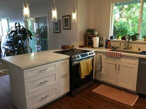 1801 Vancouver Dr in Honolulu, HI - Building Photo - Building Photo