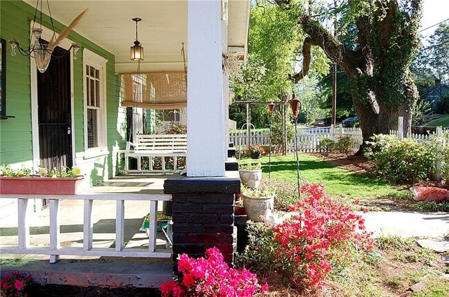 1228 Grant St SE in Atlanta, GA - Building Photo - Building Photo
