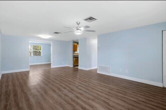 9376 Manati St in Spring Hill, FL - Building Photo - Building Photo