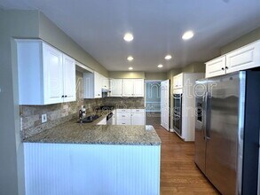 5338 Roberts Dr in Dunwoody, GA - Building Photo - Building Photo