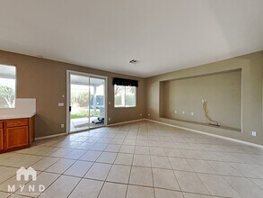 2728 La Porte Ct in Henderson, NV - Building Photo - Building Photo