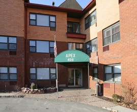 Apex Senior Housing in Westbury, NY - Building Photo - Building Photo