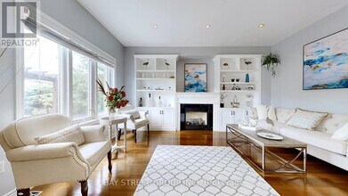 505 Heath St in Oakville, ON - Building Photo - Building Photo