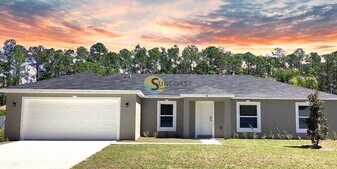 521 Sargent St in Lehigh Acres, FL - Building Photo