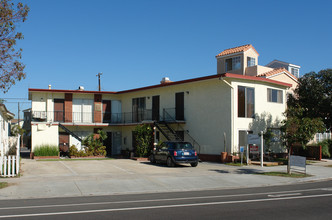 The Continental in Seal Beach, CA - Building Photo - Building Photo