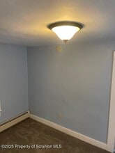 828 Green Ridge St in Scranton, PA - Building Photo - Building Photo