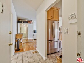 9950 Durant Dr in Beverly Hills, CA - Building Photo - Building Photo