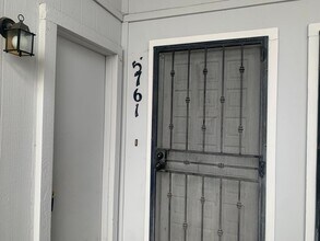 5761-5763 Haskell Ave in Carmichael, CA - Building Photo - Building Photo