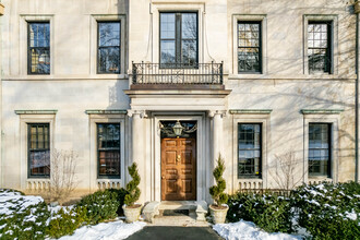 HILLMAN HOUSE in Pittsburgh, PA - Building Photo - Building Photo