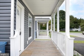 1 Edgewater Dr in Magnolia, DE - Building Photo - Building Photo