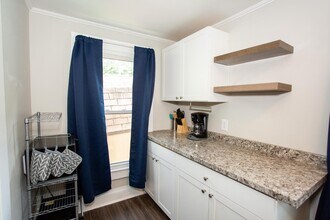 111 Summit St in Gastonia, NC - Building Photo - Building Photo