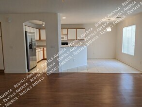 895 E Lakeview Dr in San Tan Valley, AZ - Building Photo - Building Photo