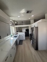 8421 Decosta Ave in Whittier, CA - Building Photo