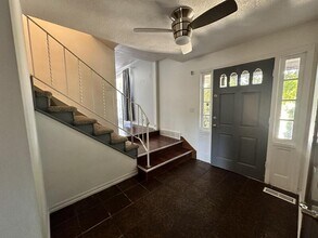 1458 Greenwood Dr NE in Keizer, OR - Building Photo - Building Photo