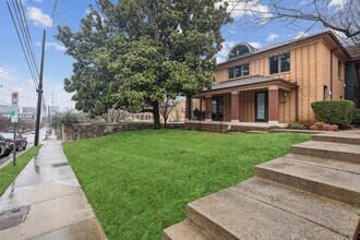 Midtown Square in Nashville, TN - Building Photo - Building Photo