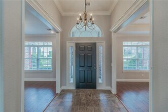 110 W Champions Blvd in Rogers, AR - Building Photo - Building Photo