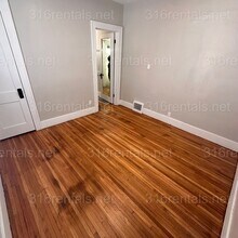 232 N Poplar Ave in Wichita, KS - Building Photo - Building Photo