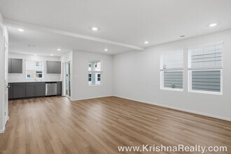 5411 NE 65th Pl in Vancouver, WA - Foto de edificio - Building Photo