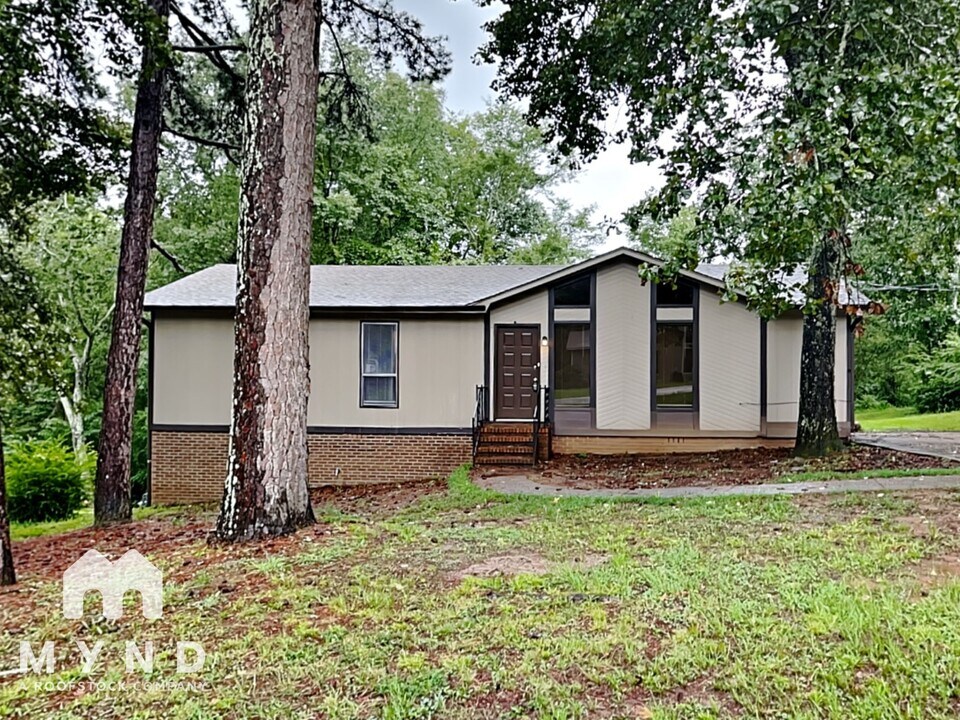 5927 Creekwood Rd in Birmingham, AL - Building Photo