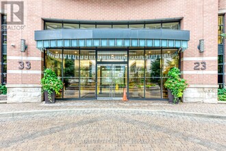 23-1023 Sheppard Ave E in Toronto, ON - Building Photo - Building Photo