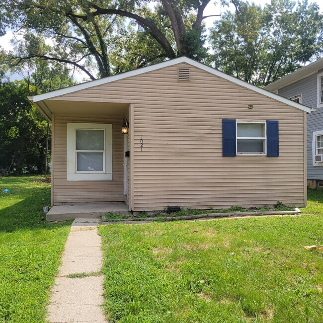 property at 3021 N Olney St