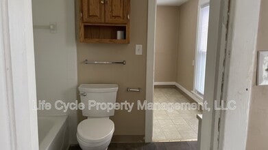 1004 Chatham St NW in Grand Rapids, MI - Building Photo - Building Photo