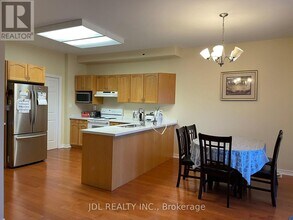 394 Berryhill Dr in London, ON - Building Photo - Building Photo