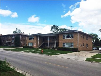 1566 Mark Ave in Elgin, IL - Foto de edificio - Building Photo
