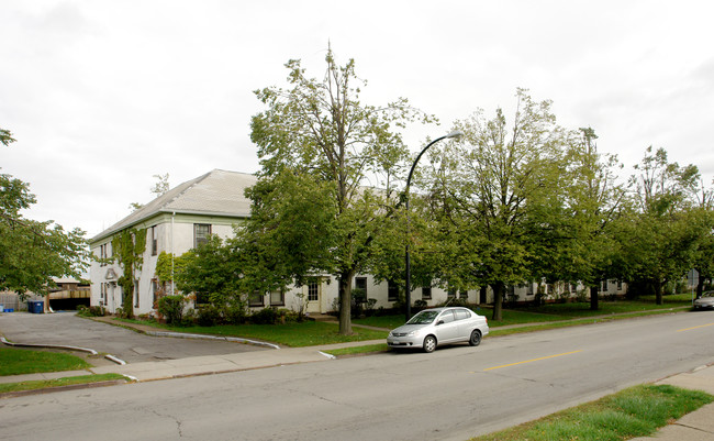 18 Units in Buffalo, NY - Building Photo - Building Photo