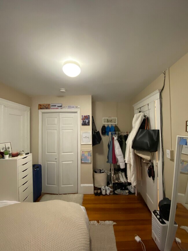 221 Hanover St, Unit 3 in Boston, MA - Building Photo - Building Photo