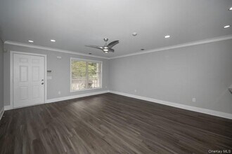 116 Smithtown Blvd in Nesconset, NY - Building Photo - Building Photo