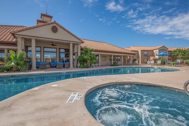 Casas De Soledad in Las Cruces, NM - Foto de edificio - Building Photo