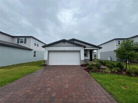 3889 Giorgio Dr in Winter Haven, FL - Building Photo