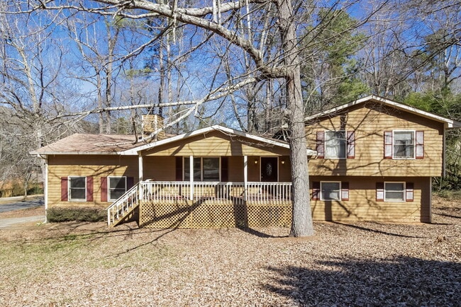 property at 3363 Sir Lancelot Pl SW