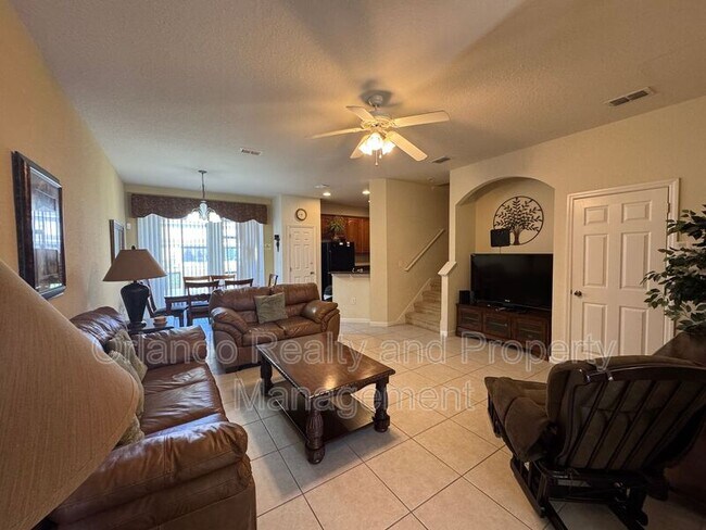 4991 Town Terrace S in Kissimmee, FL - Building Photo - Building Photo