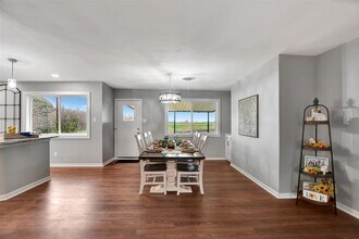 218 Edward Ln in Brenham, TX - Building Photo - Building Photo