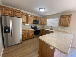 316 S 2450 E in Saint George, UT - Building Photo - Building Photo