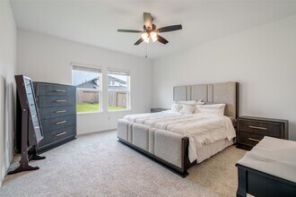 2815 Magnolia Blossom Ln in Rosenberg, TX - Building Photo - Building Photo