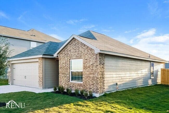 14109 Hacienda Ests Dr in Elgin, TX - Building Photo - Building Photo