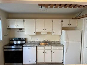 1283 Hope St in Stamford, CT - Building Photo - Building Photo