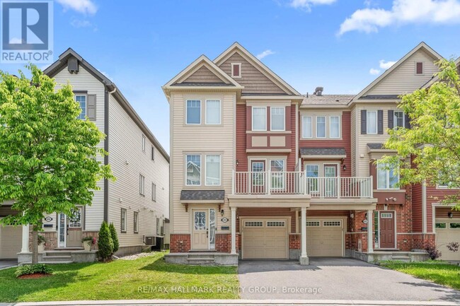 property at 404 Rosingdale St