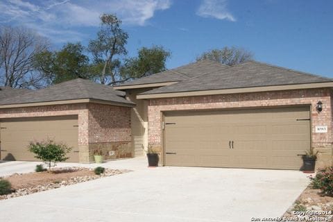 property at 720 Saengerhalle Rd