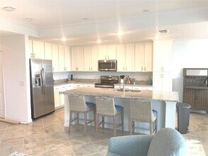14091 Heritage Landing Blvd, Unit 137 in Punta Gorda, FL - Building Photo - Building Photo