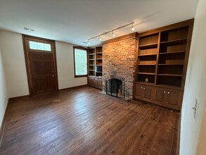 1181 W Washington St in Harpers Ferry, WV - Building Photo - Building Photo