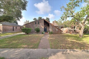 5530 Tahoe Cir in Corpus Christi, TX - Building Photo