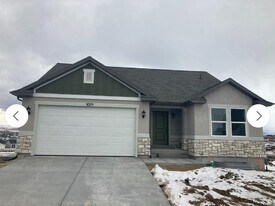 1903 W Woodland Rd in Eagle Mountain, UT - Building Photo