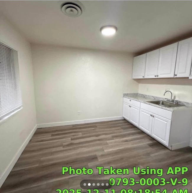 1309 Niles St in Bakersfield, CA - Foto de edificio - Building Photo