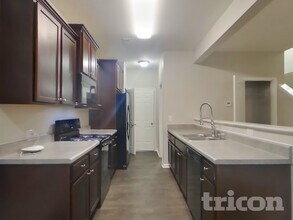 115 Clove Hitch Dr in Statesville, NC - Building Photo - Building Photo