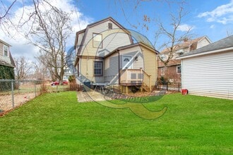 908 Blair St in Flint, MI - Building Photo - Building Photo